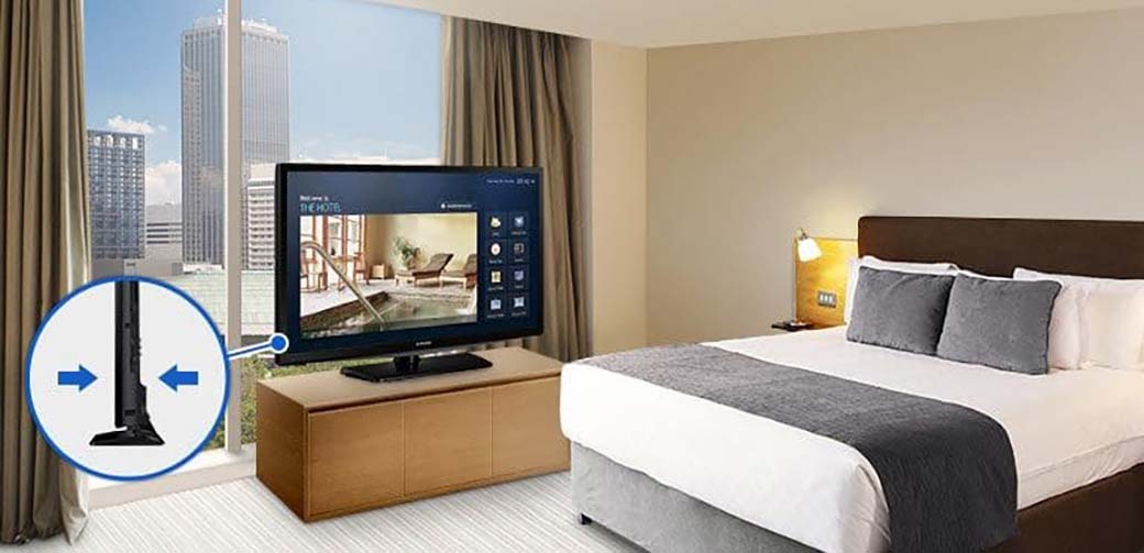 تلویزیون سامسونگ 32 اینچ مدل 32AD450 در اتاق خواب